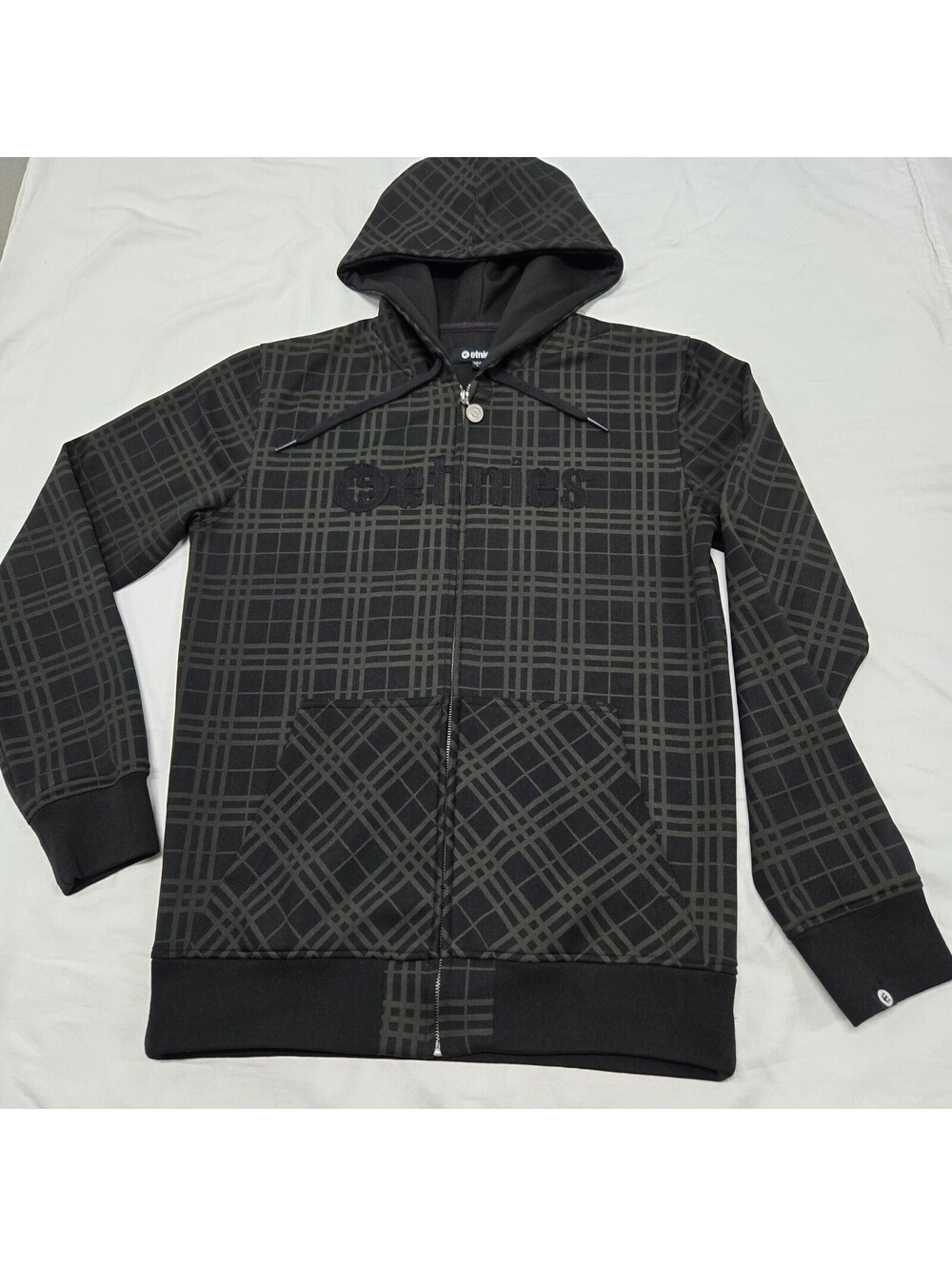 EUC Size LARGE Vintage Etnies Skateboards Hoodie Plaid Black/Gray Zip-Up RARE